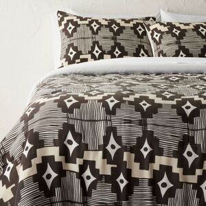 Opalhouse Jungalow Geometric Black and White Bedding Set
